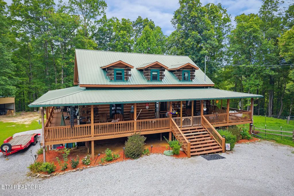 137 Allen Way, Crossville