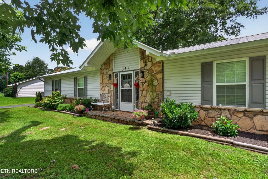357 Old Qualls Rd, Cookeville