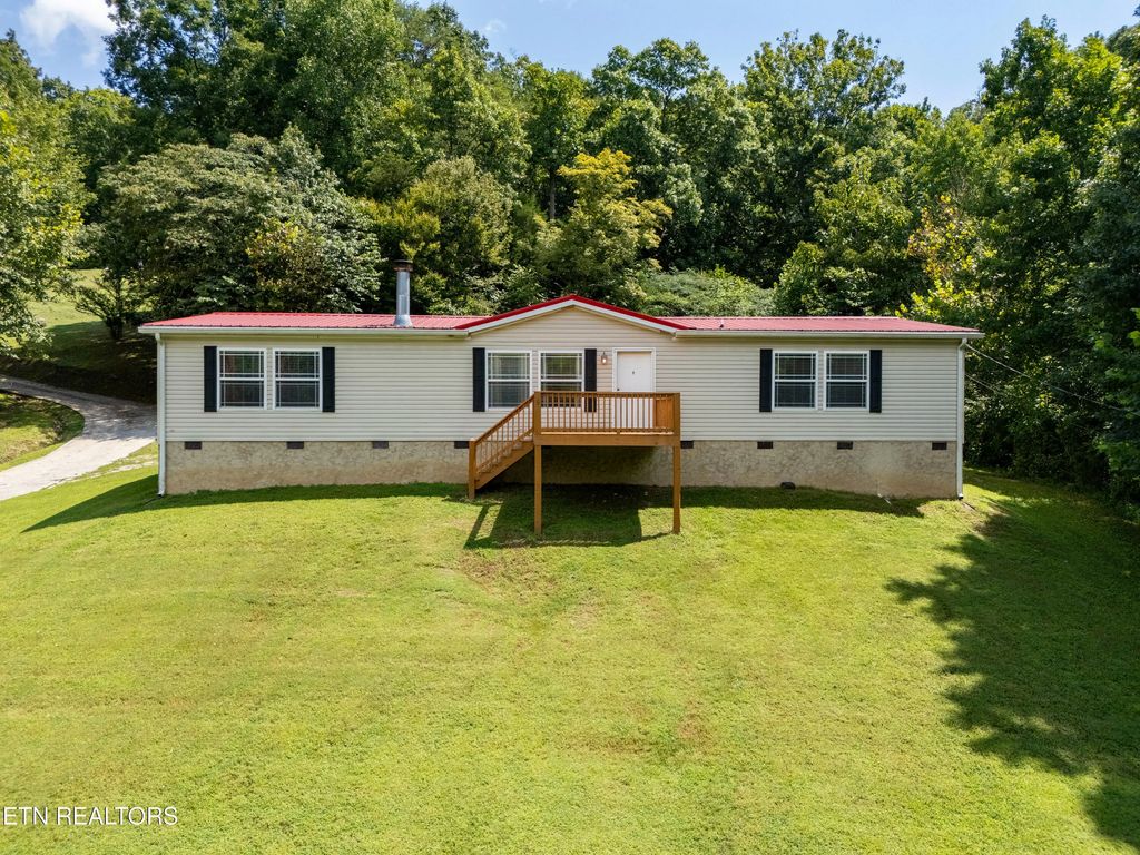 338 Old Clear Branch Lane, Rocky Top