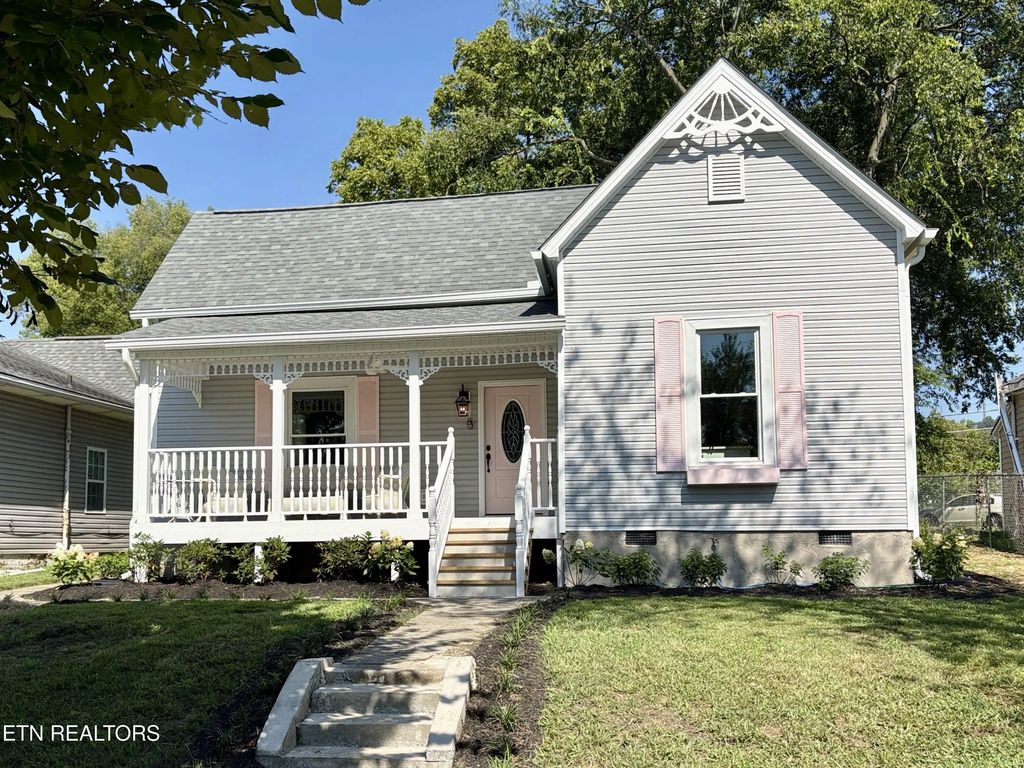 415 E Caldwell Ave, Knoxville