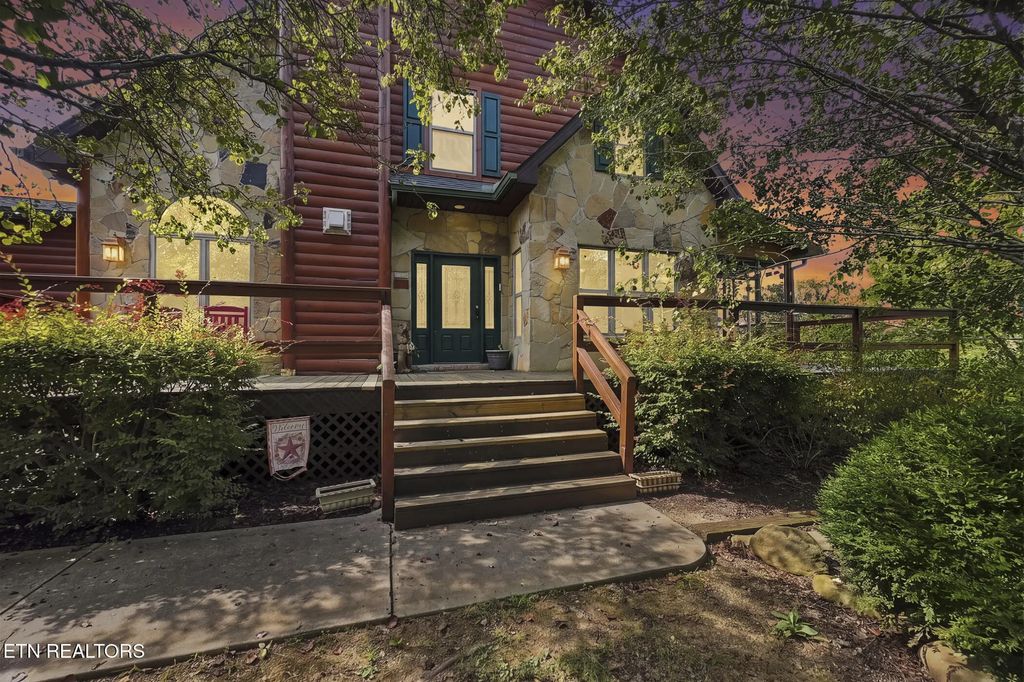 3490 Caywood Rd, Dandridge