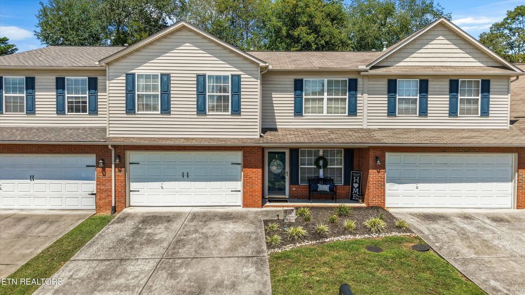 2055 Gatehouse Lane, Powell