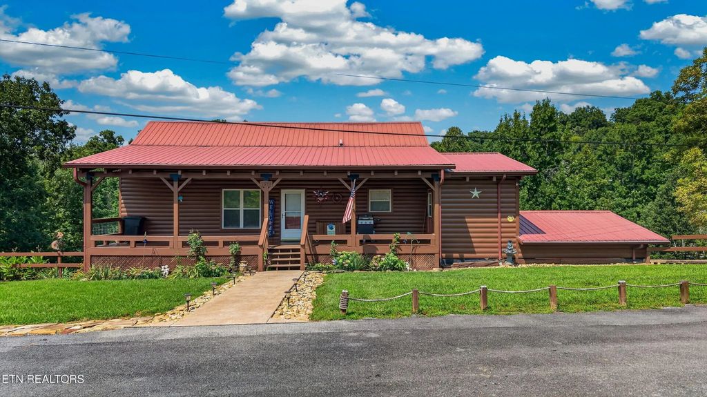 1573 Topaz Lane, Dandridge
