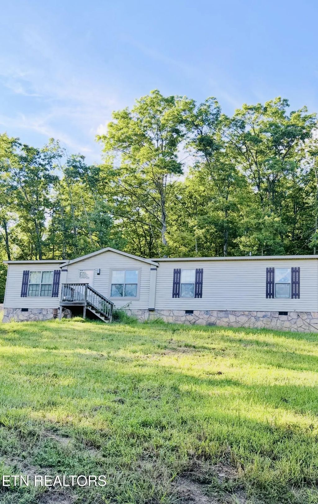 251 Willow Springs Rd, Ten Mile