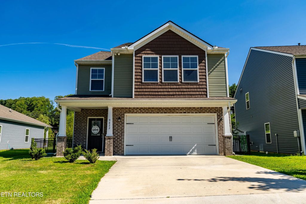 9822 War Admiral Lane, Knoxville