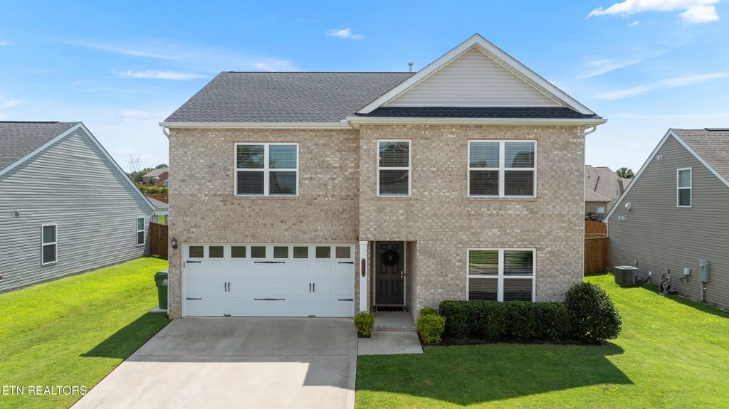 1332 Paul Lankford Drive, Maryville