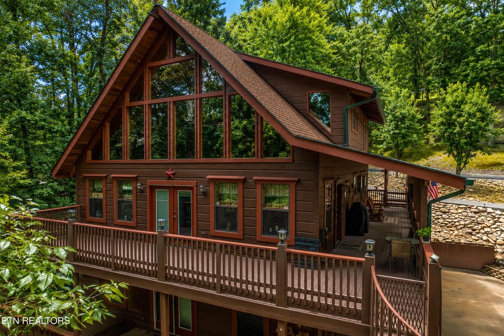 816 Vigil Drive, Seymour