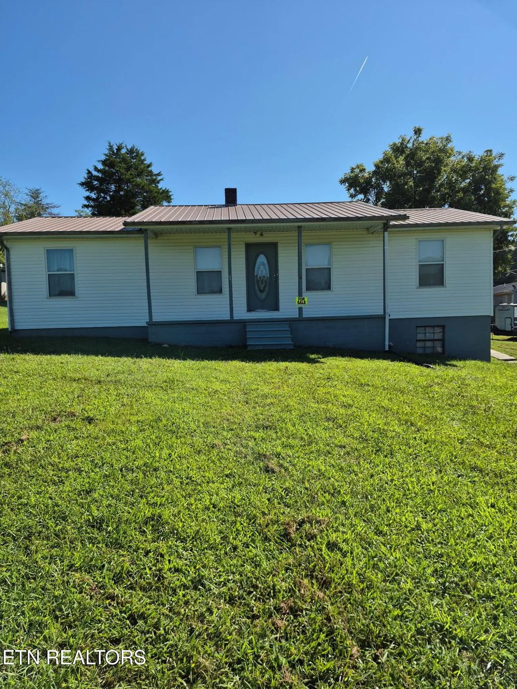 765 Old State Rd, Tellico Plains