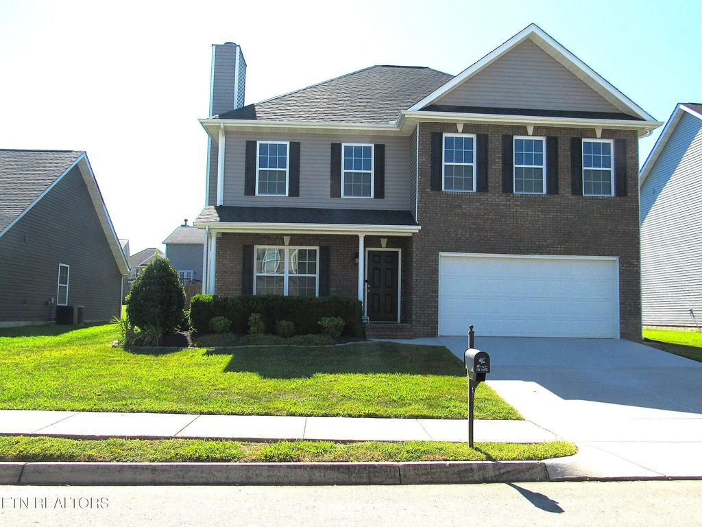8116 Cambridge Reserve Drive, Knoxville