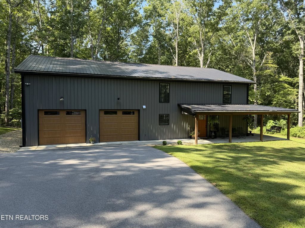 236 Hillsway, Crossville