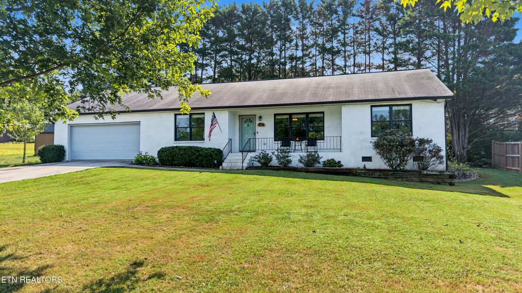 4208 Ingrid Drive, Maryville