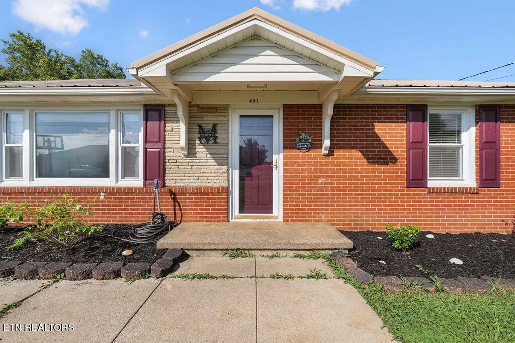 401 White Ave, Morristown
