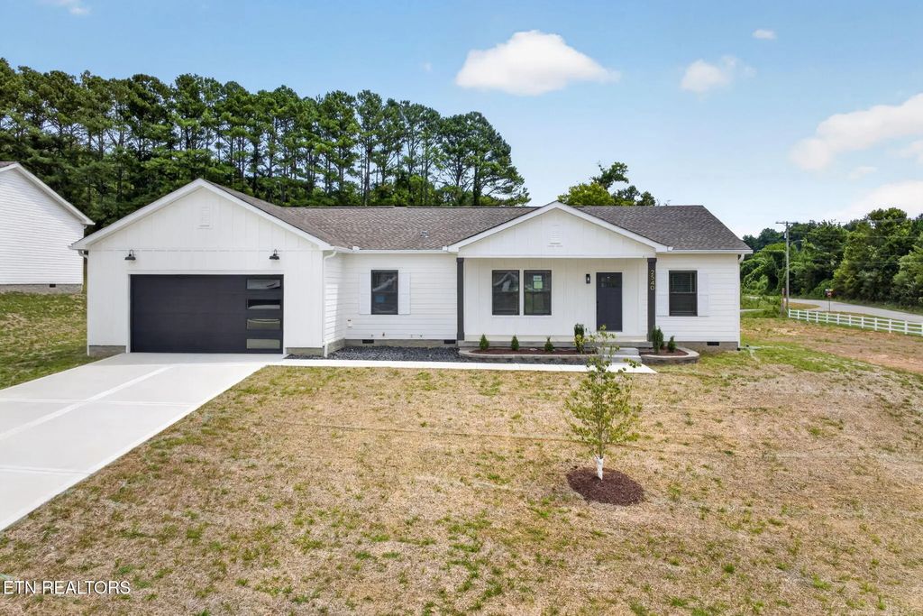 2540 River Ranch Drive, Cookeville