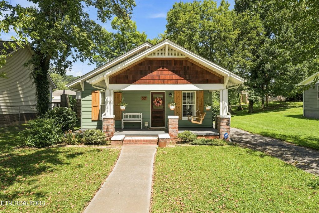 707 Radford Place, Knoxville