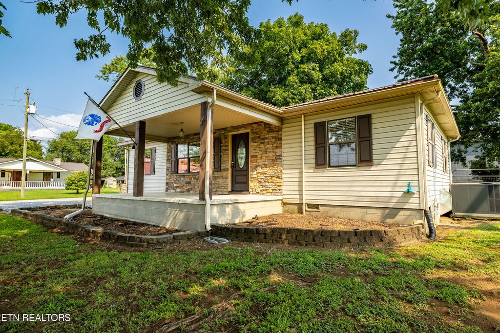 170 Dotson Rd, Greenback