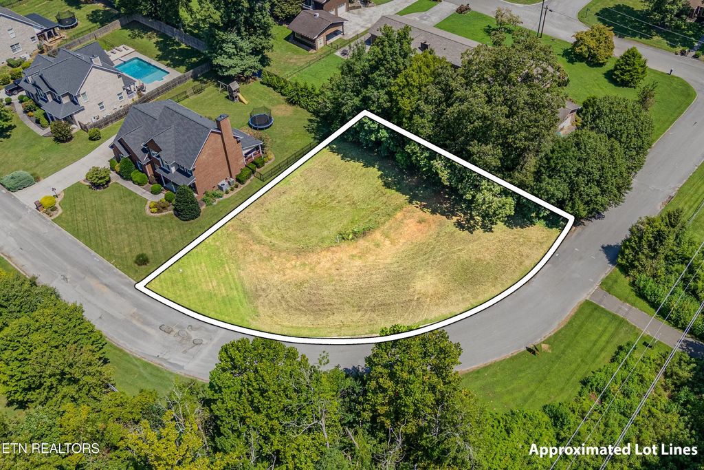 7304 Country Meadow Drive, Knoxville
