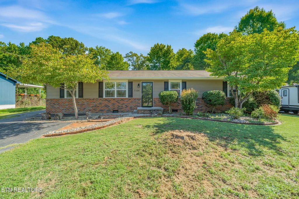 7120 Hurst Lane, Knoxville