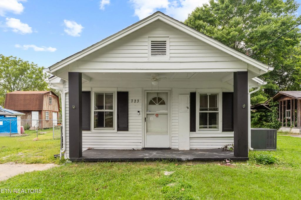 723 N Kingston Ave, Rockwood