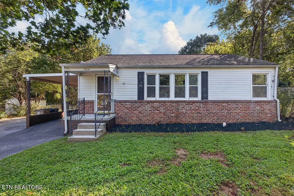 3104 Luwana Lane, Knoxville