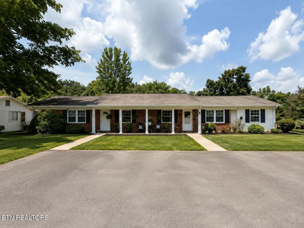 711 Murray Drive, Knoxville