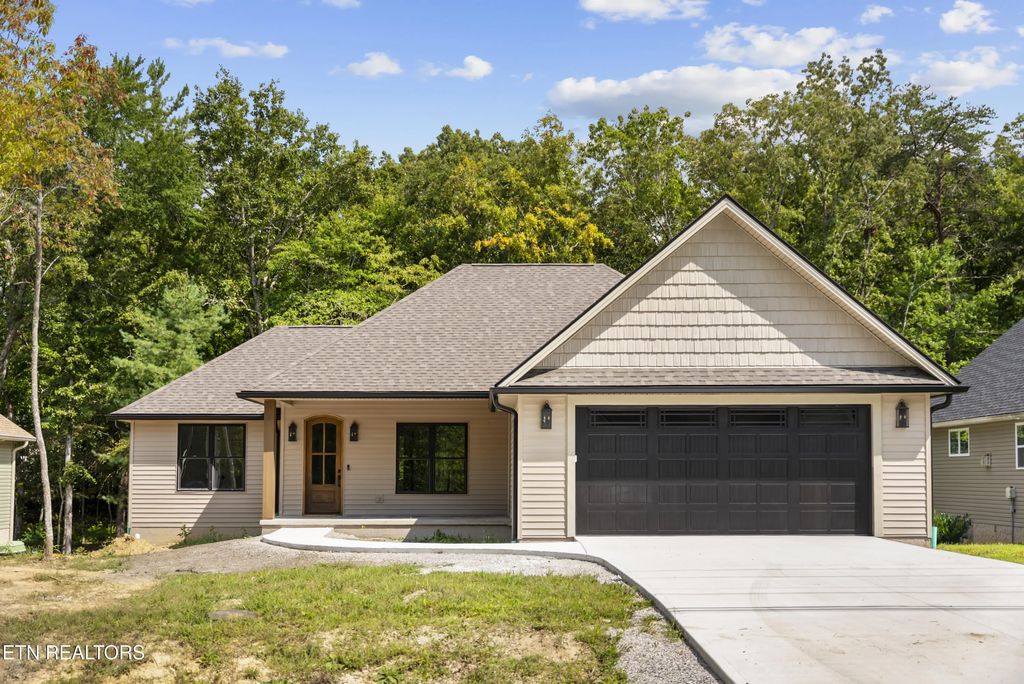 151 Hawes Circle, Fairfield Glade