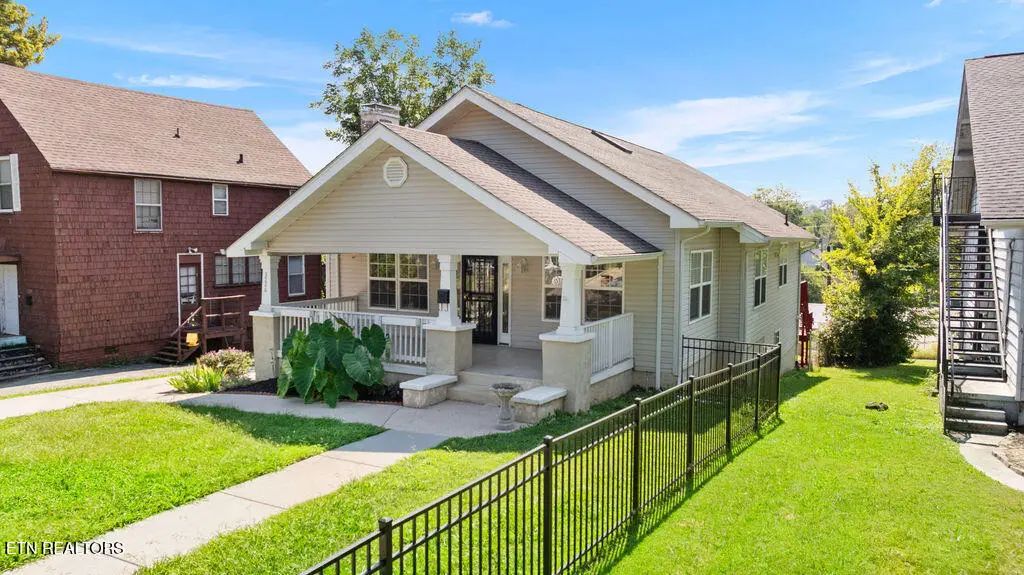 3226 E 5th Ave, Knoxville