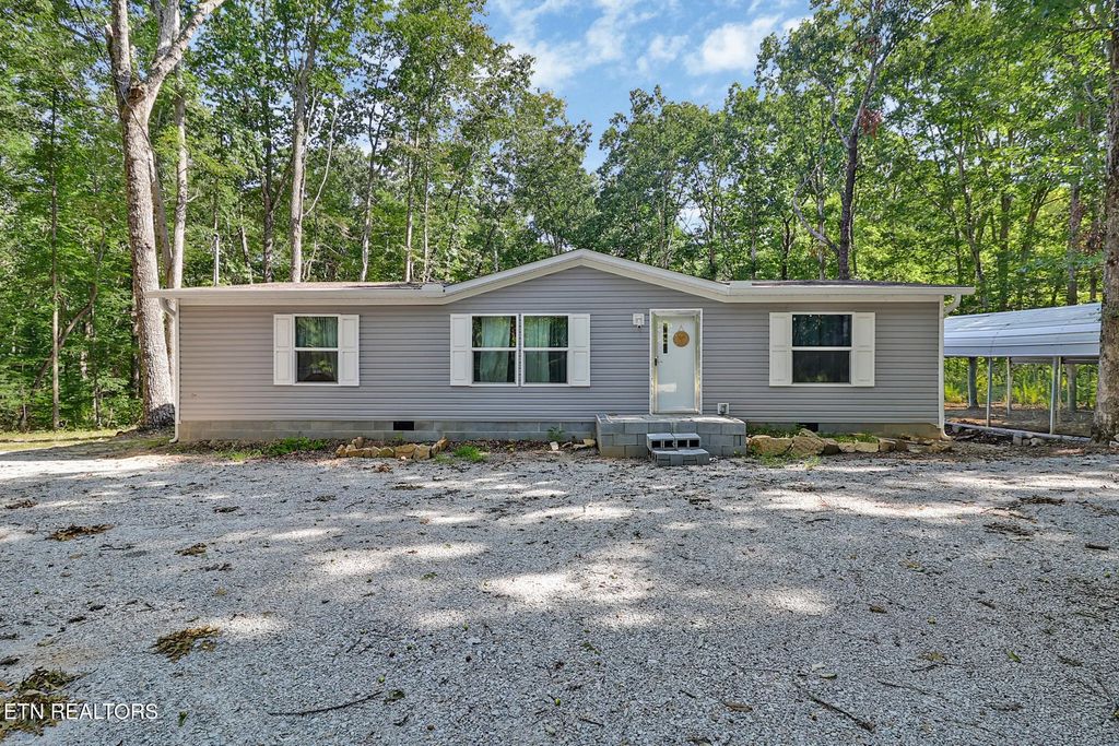 244 Retreat Drive, Crossville