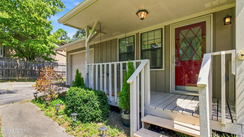 6612 Bay Circle Drive, Knoxville