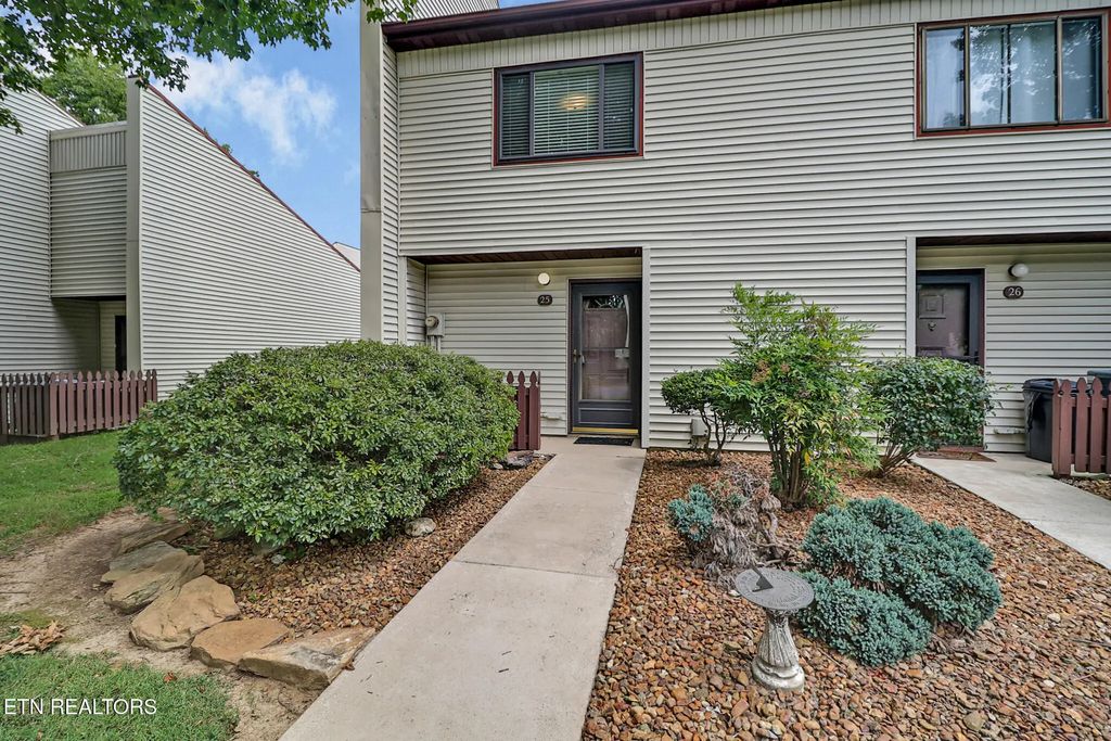 25 Wilshire Heights Drive, Crossville