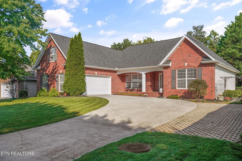 5705 Rhyne Cove Lane, Knoxville