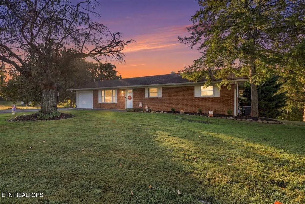 5681 Loudon Ridge Rd, Lenoir City