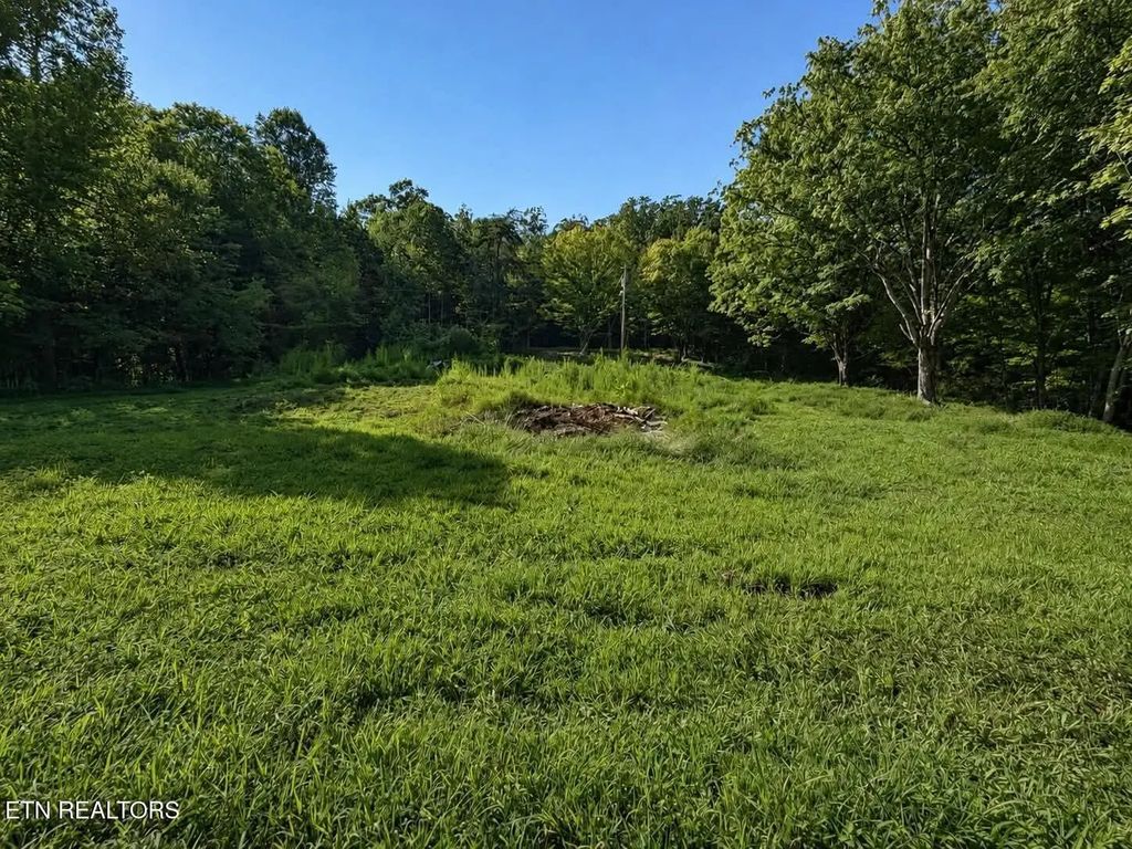 214 County Road 87, Athens