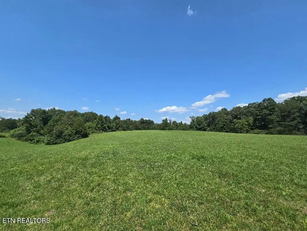 Al Martin Rd, Robbins
