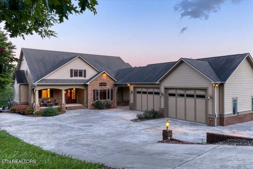436 Waterfront Way, Spring City