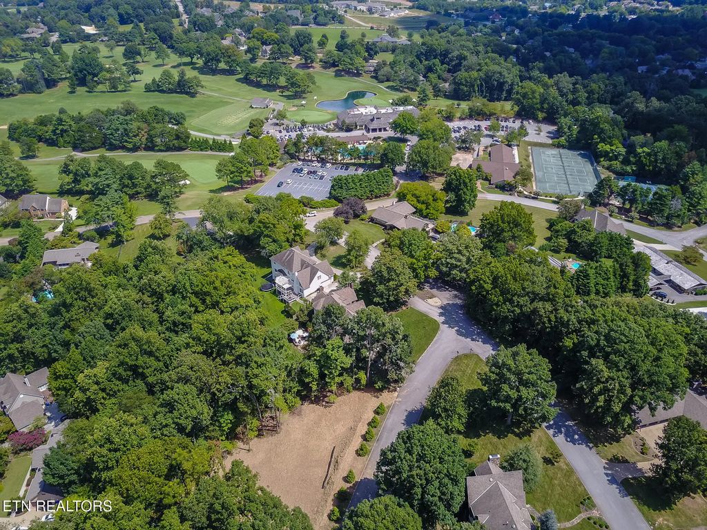 12305 Singing Hills Point, Knoxville