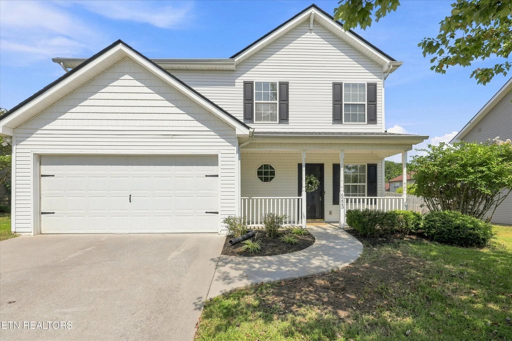 6223 Mcmillan Creek Drive, Knoxville