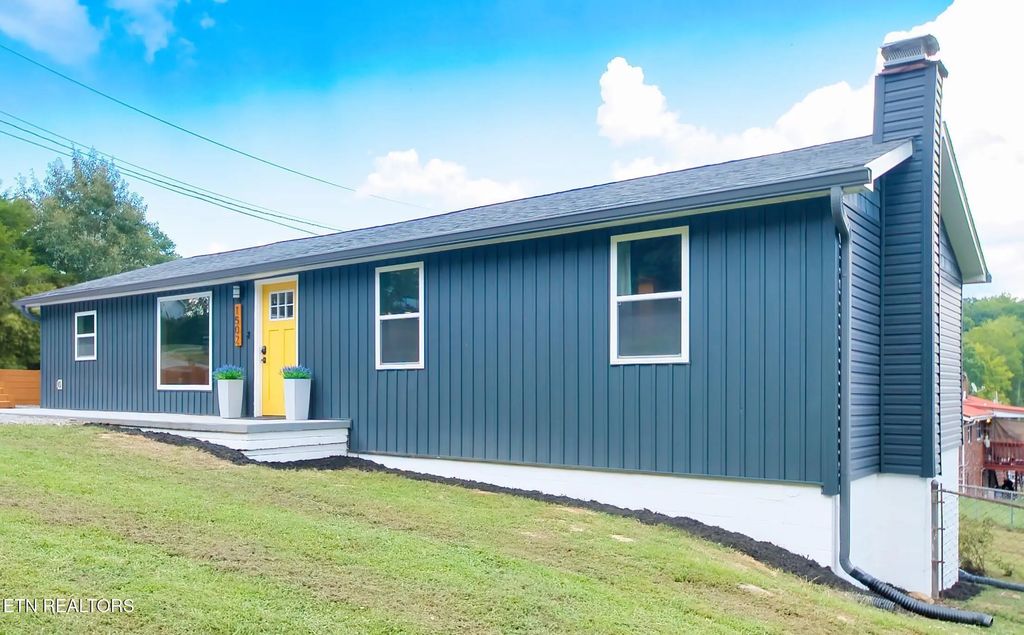 1502 Shadowood Drive, Maryville