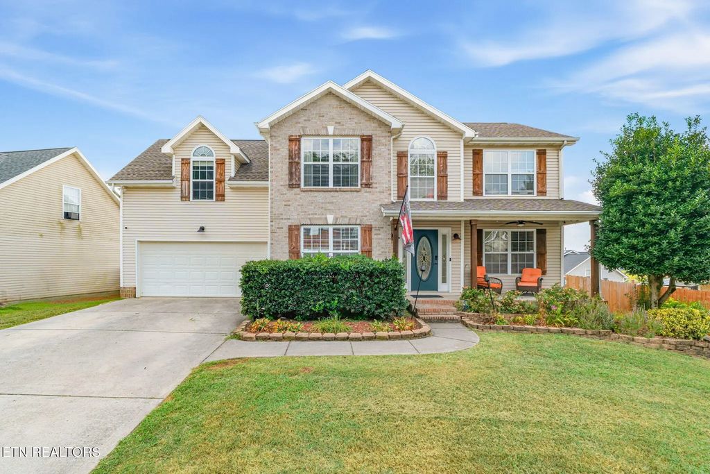 2135 Cedargreens Rd, Knoxville
