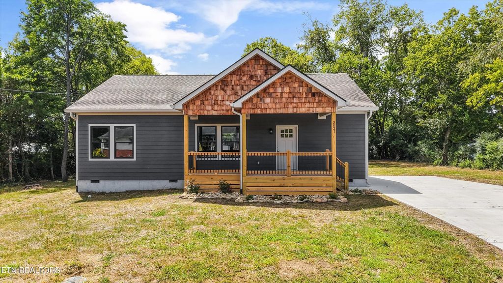 3021 Shelbourne Rd, Knoxville