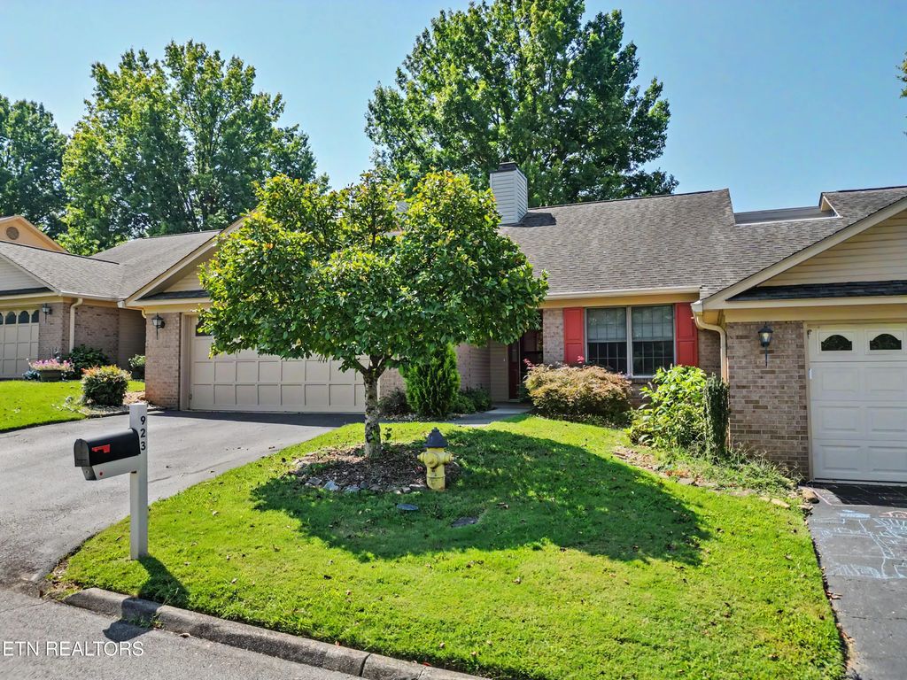 923 Portsmouth Circle, Maryville