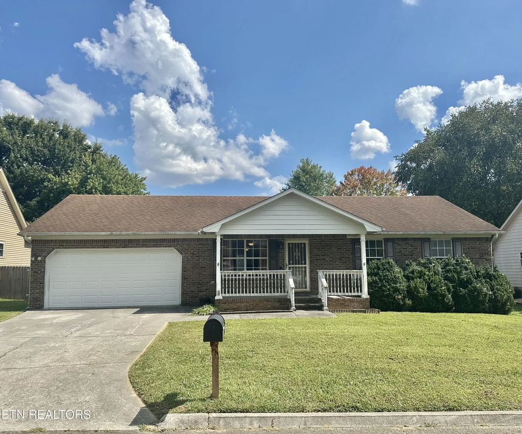 622 Whitesburg Drive, Knoxville