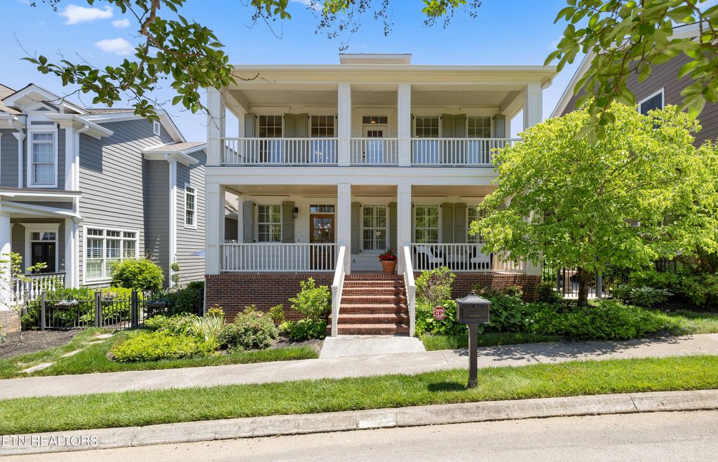 544 Colonial Ridge Lane, Knoxville