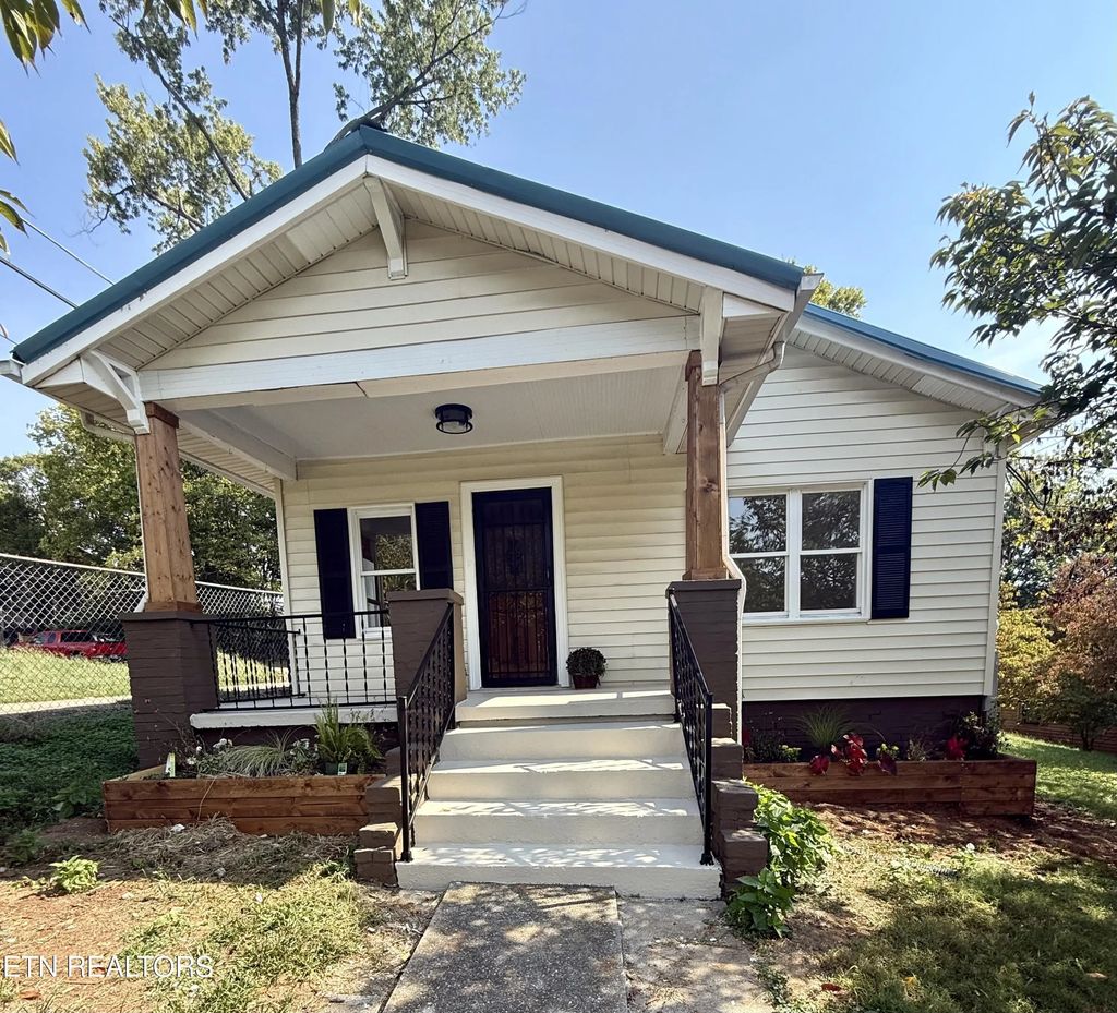 910 Reed St, Knoxville