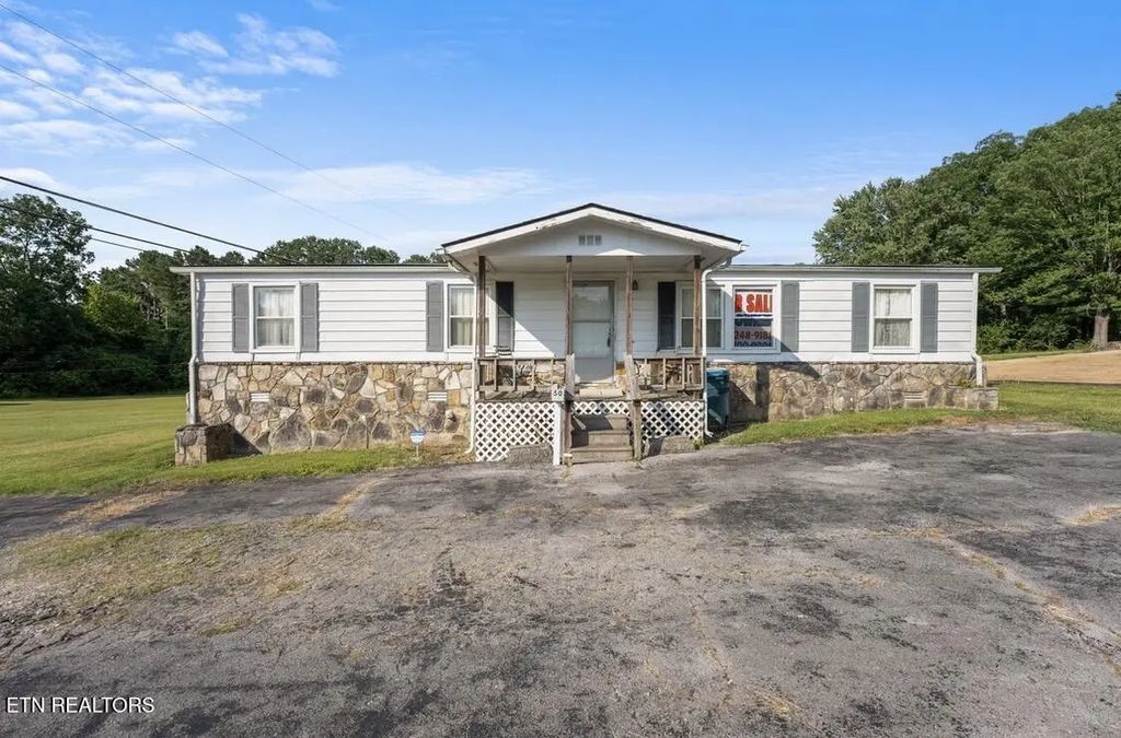 50 Wayne Ave, Crossville