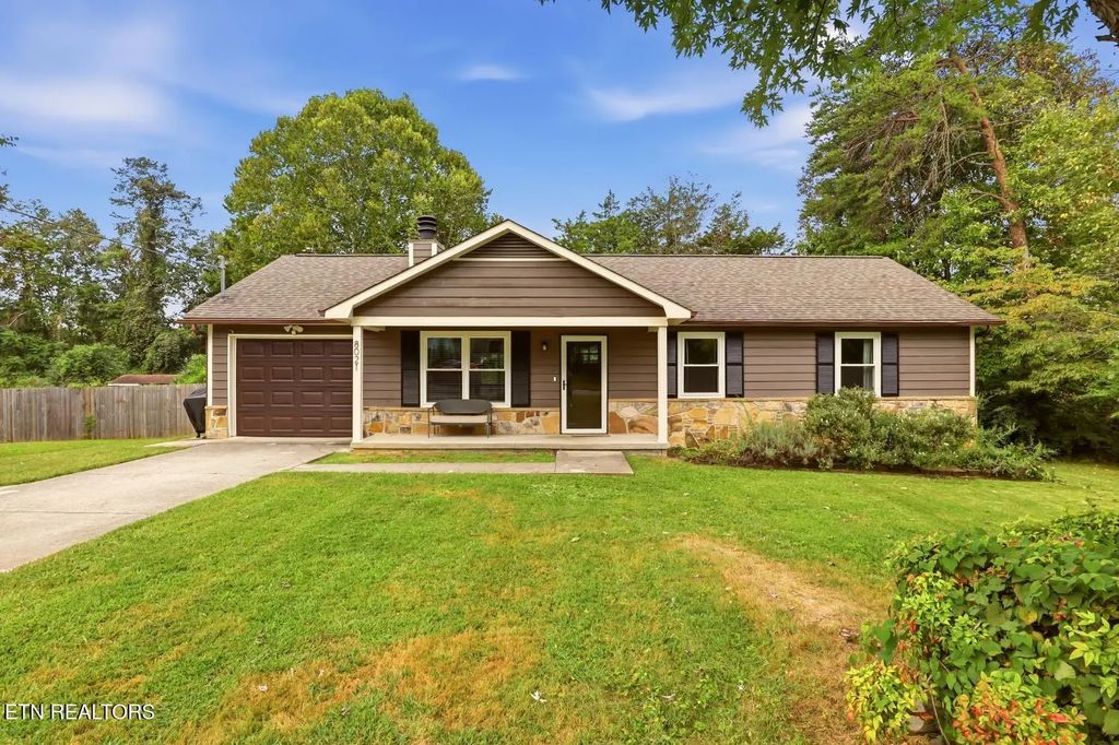 8021 Wilnoty Drive, Knoxville