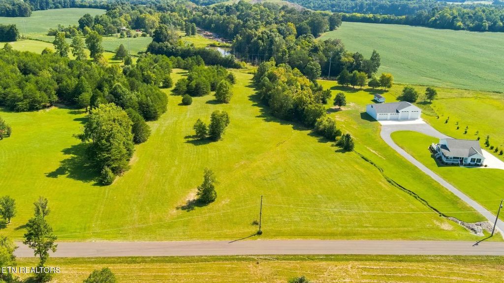 320 County Road 545, Englewood