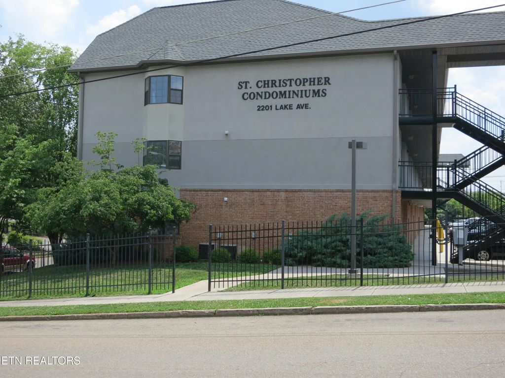 2201 Lake Ave 108, Knoxville