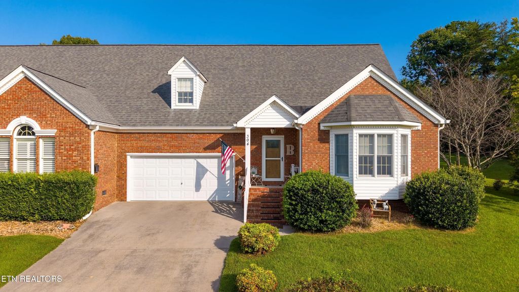 304 Fairway Drive, Athens