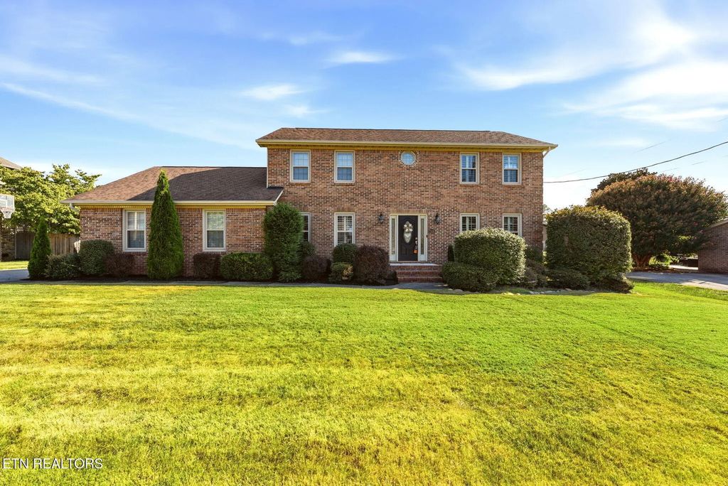 7516 Larue Lane, Knoxville
