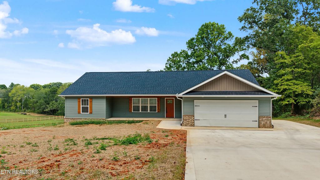 6221 Bingham Lane, Maryville